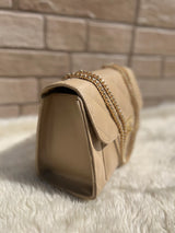 Cross body bag with golden chain.(Beige)