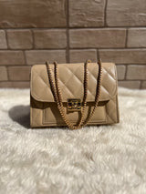 Cross body bag with golden chain.(Beige)