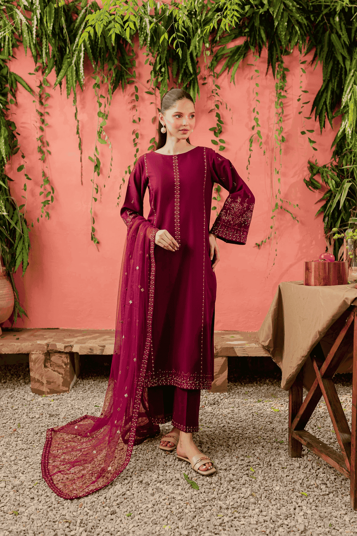 Sereia 3Pc Embroidered Lawn Dress – LALAZAR SHOP