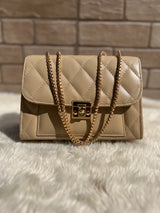 Cross body bag with golden chain.(Beige)