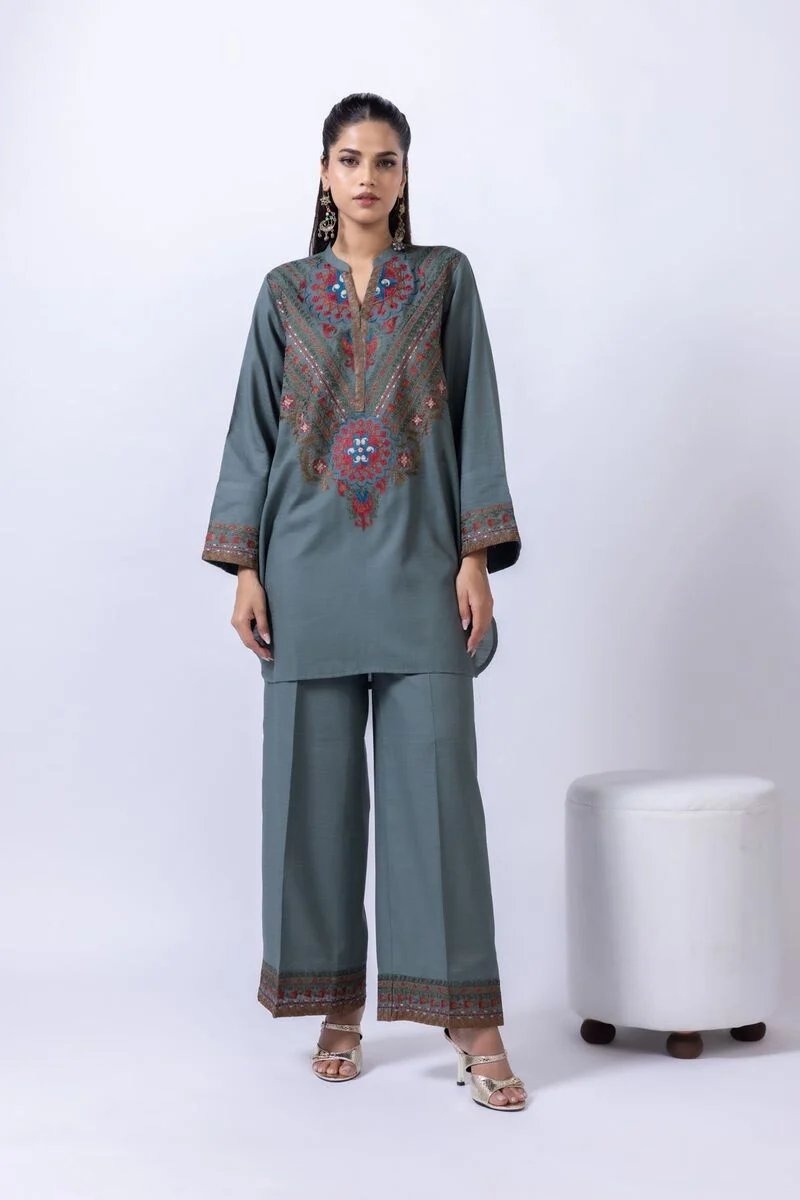Teal Blue Embroidered 2-Piece Lawn Suit – Premium Collection by Lalazar