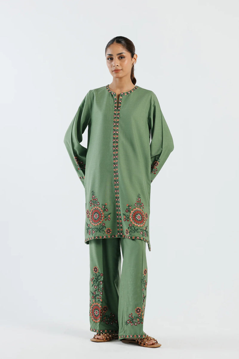 EMBROIDERED SUIT