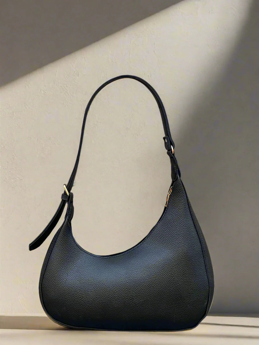 Luna Asymmetric Bag “Black”
