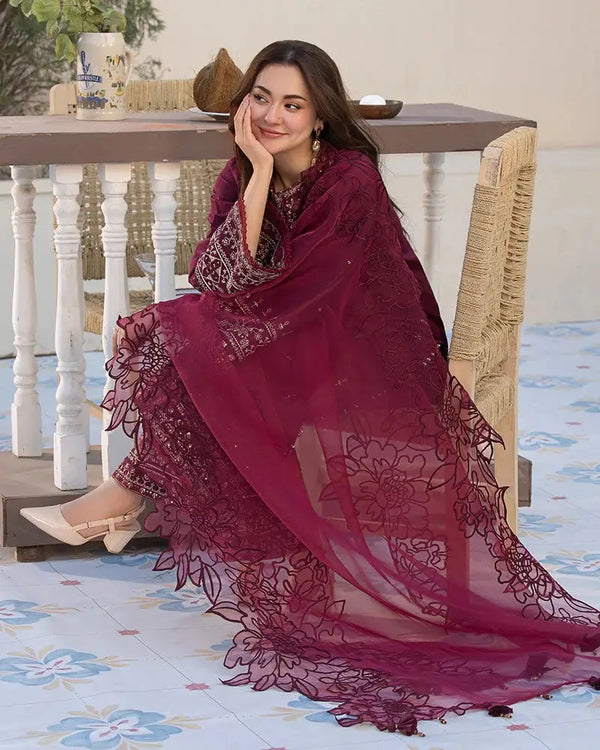 Rangreza Janan – Cambric 3-Piece Suit with Sequin Embroidery