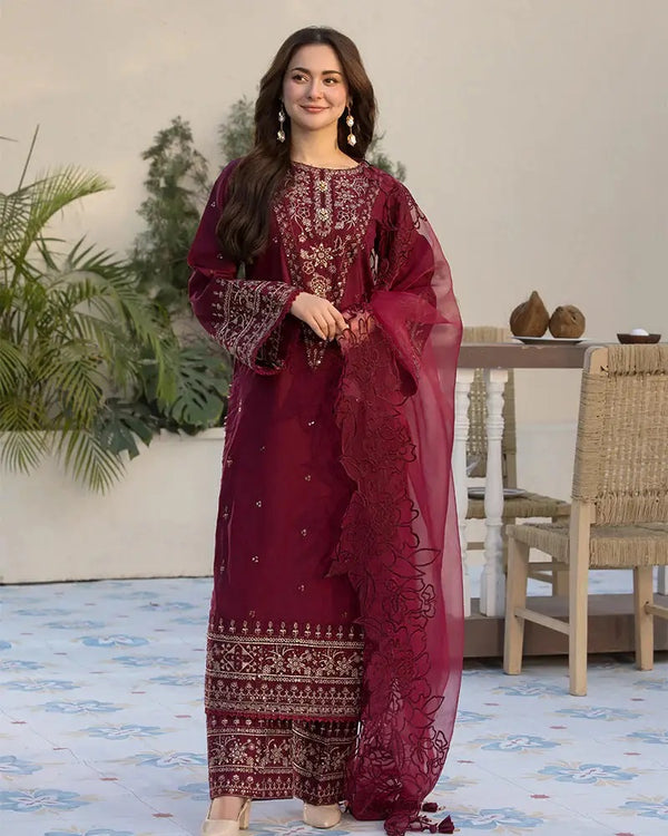 Rangreza Janan – Cambric 3-Piece Suit with Sequin Embroidery