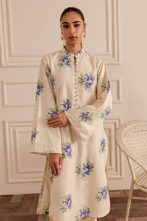 Floral print detail on women kurta